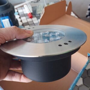 چراغ استخری فول کالر 18 وات